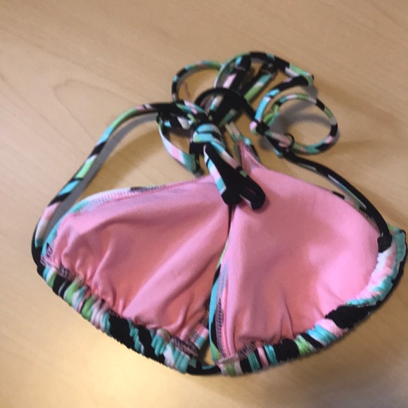 Volcom bikini top - Picture 2 of 3